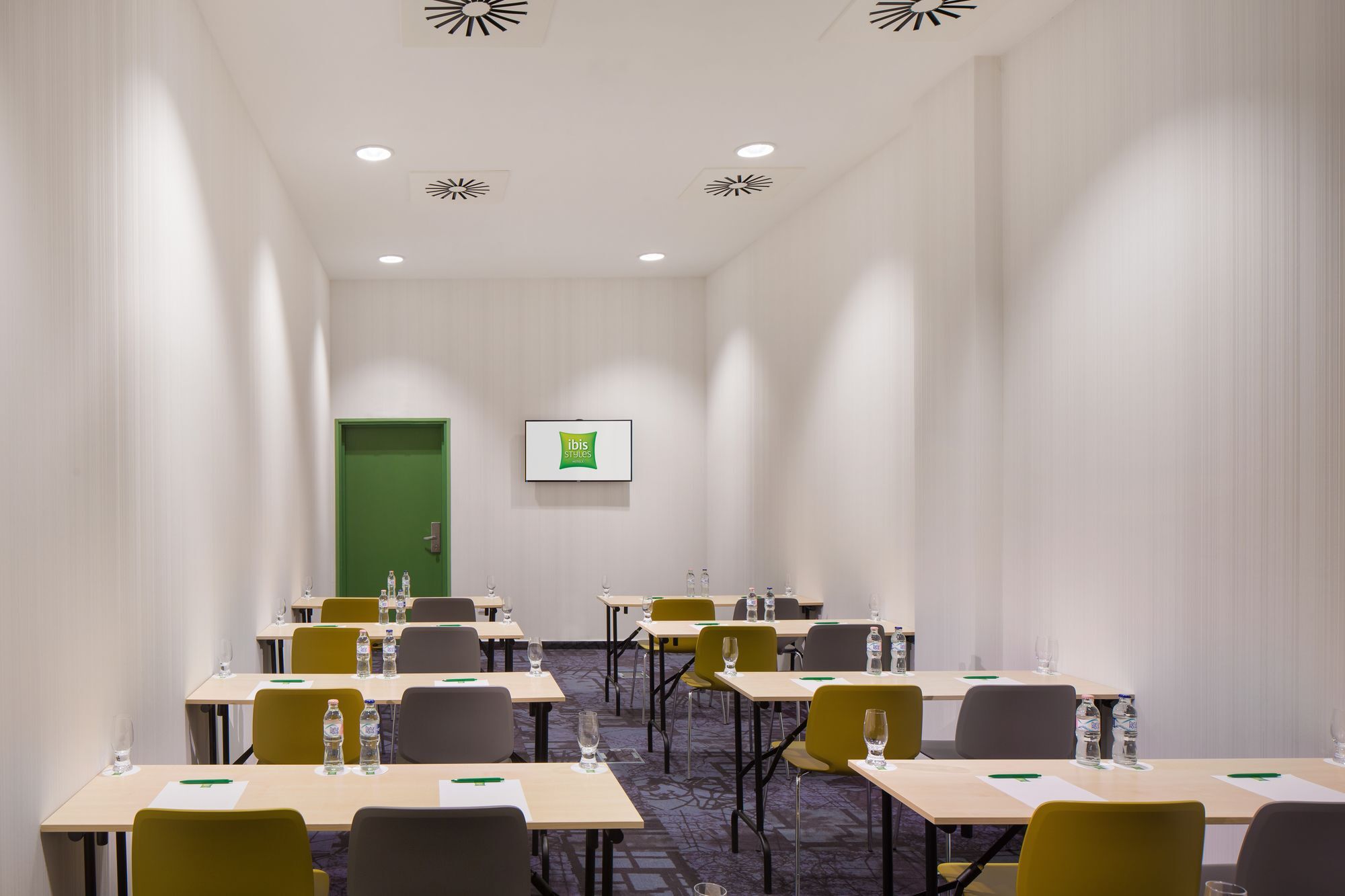 Ibis Styles Budapest Airport Hotel 3*